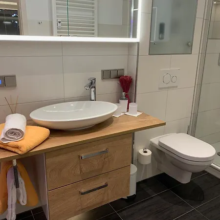 Luxusferienwohnung Mit Infrarotwaermekabine Apartment